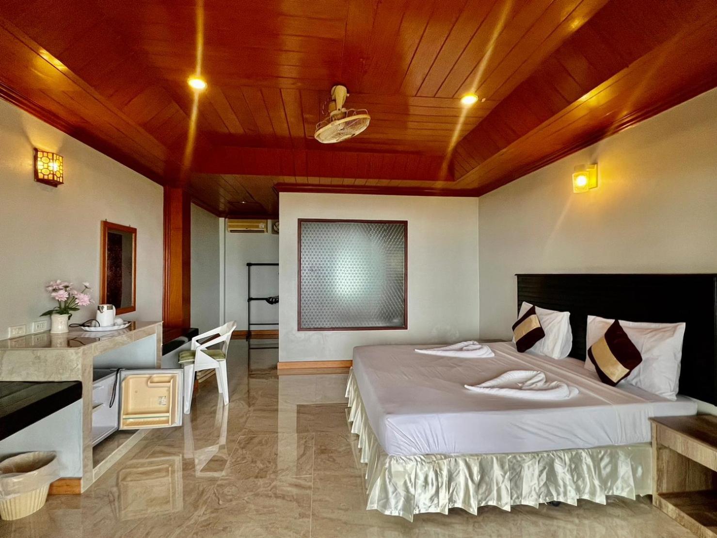 Haad Khuad Resort Ботъл Бийч Екстериор снимка