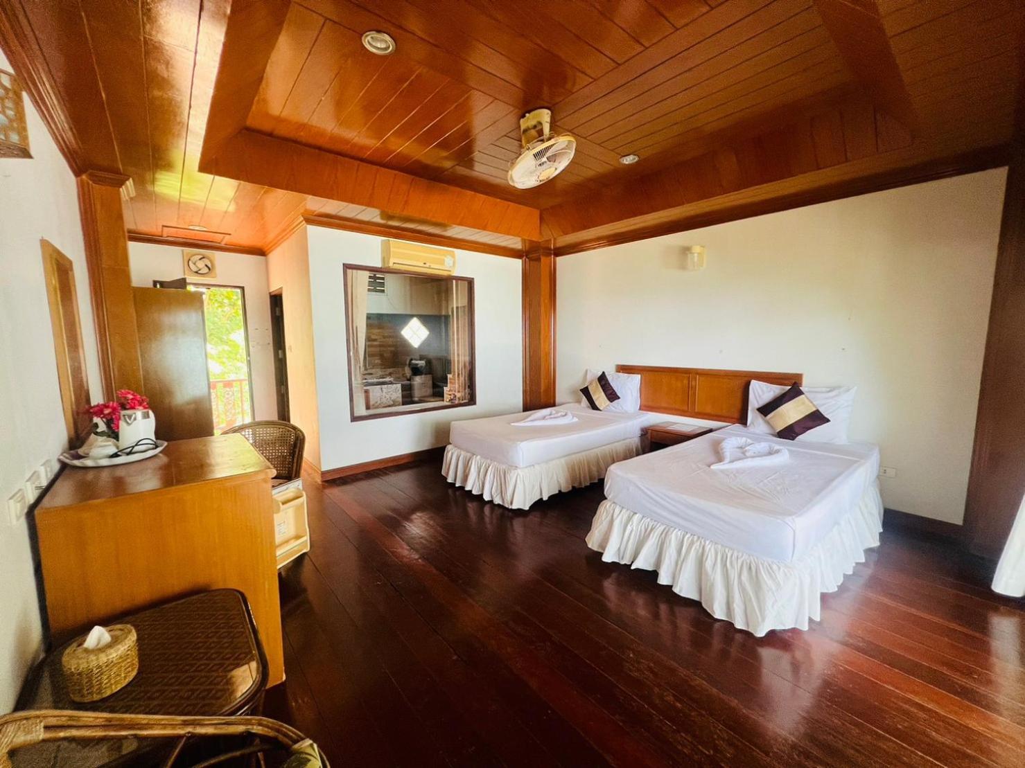 Haad Khuad Resort Ботъл Бийч Екстериор снимка