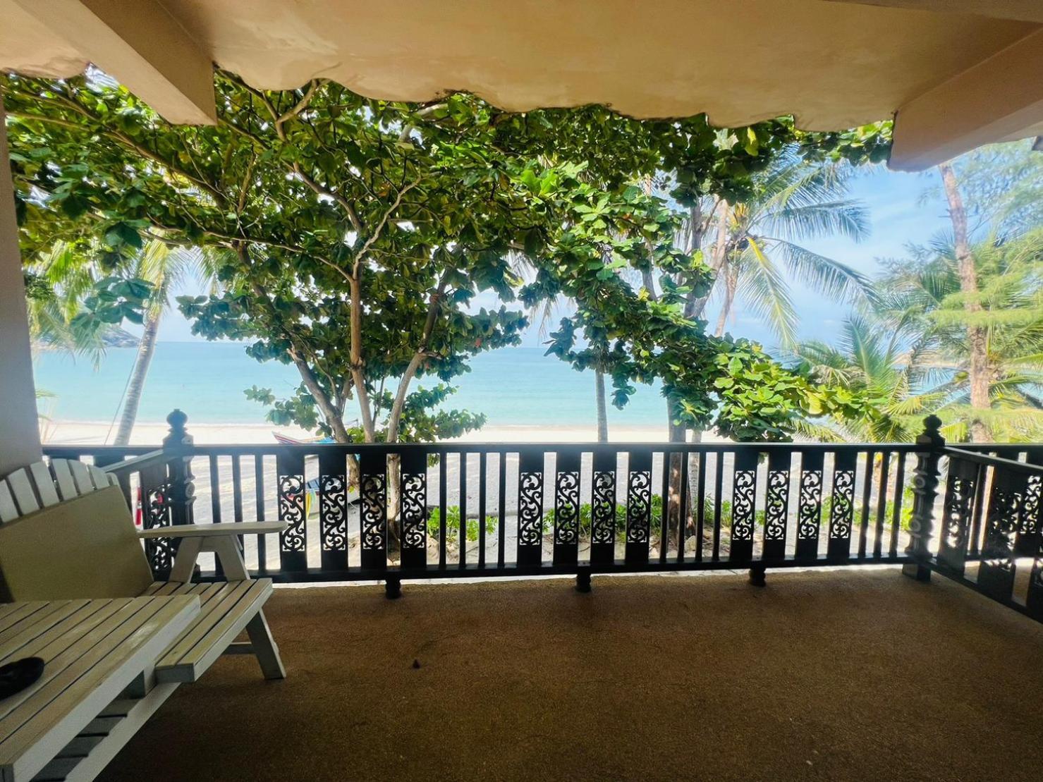 Haad Khuad Resort Ботъл Бийч Екстериор снимка