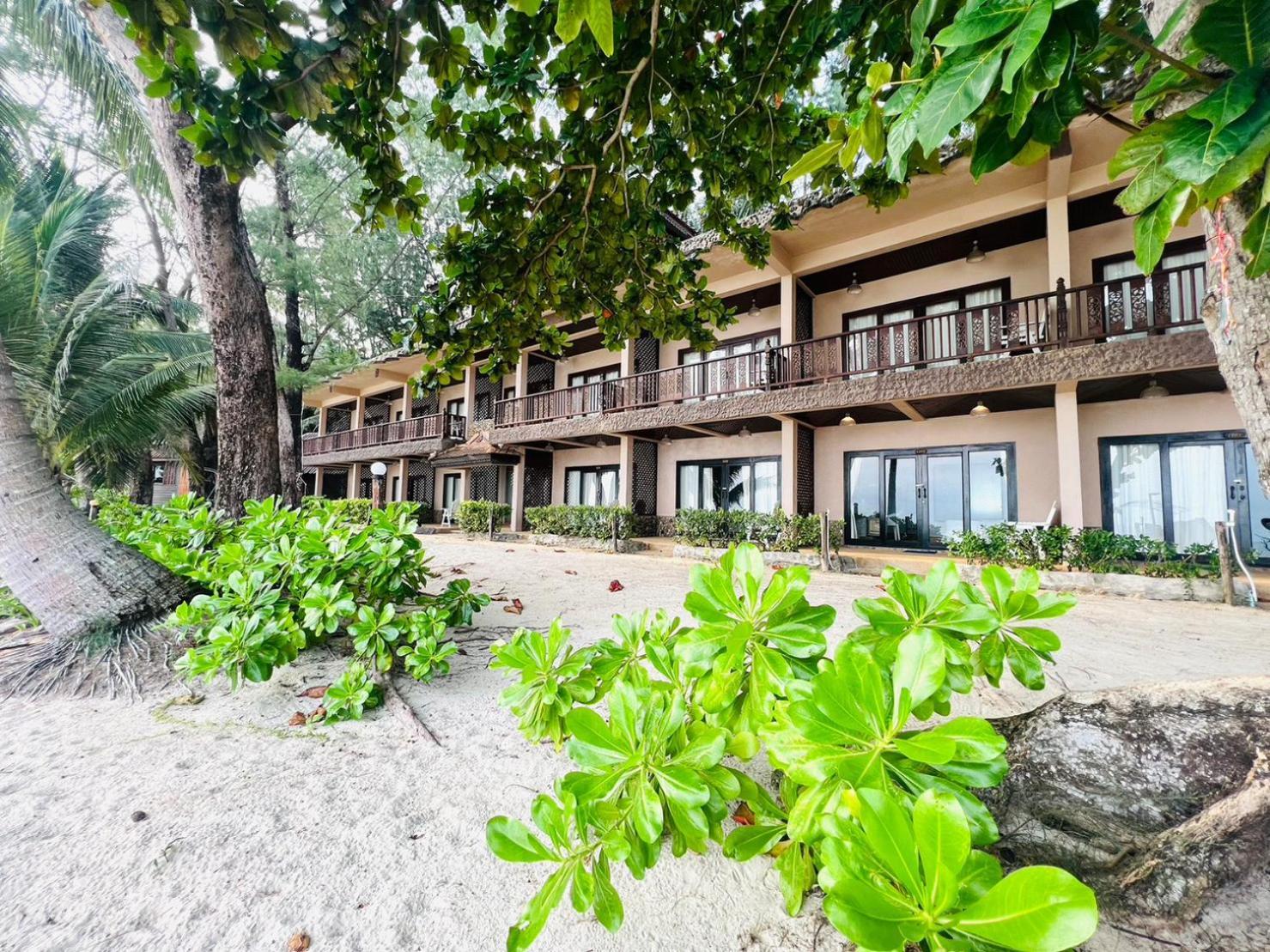 Haad Khuad Resort Ботъл Бийч Екстериор снимка