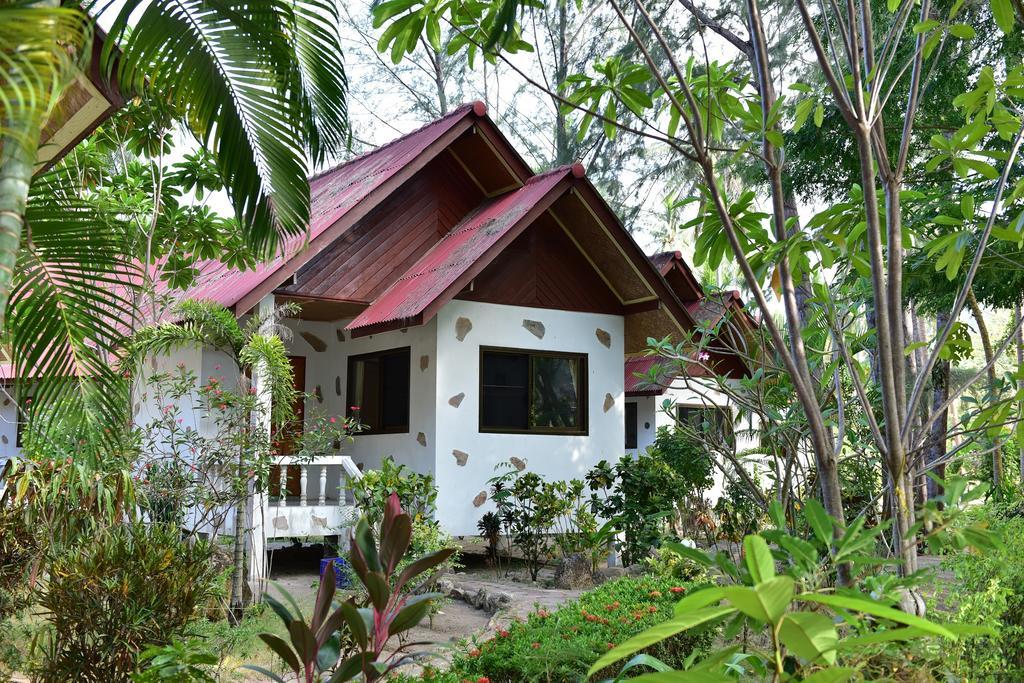 Haad Khuad Resort Ботъл Бийч Екстериор снимка